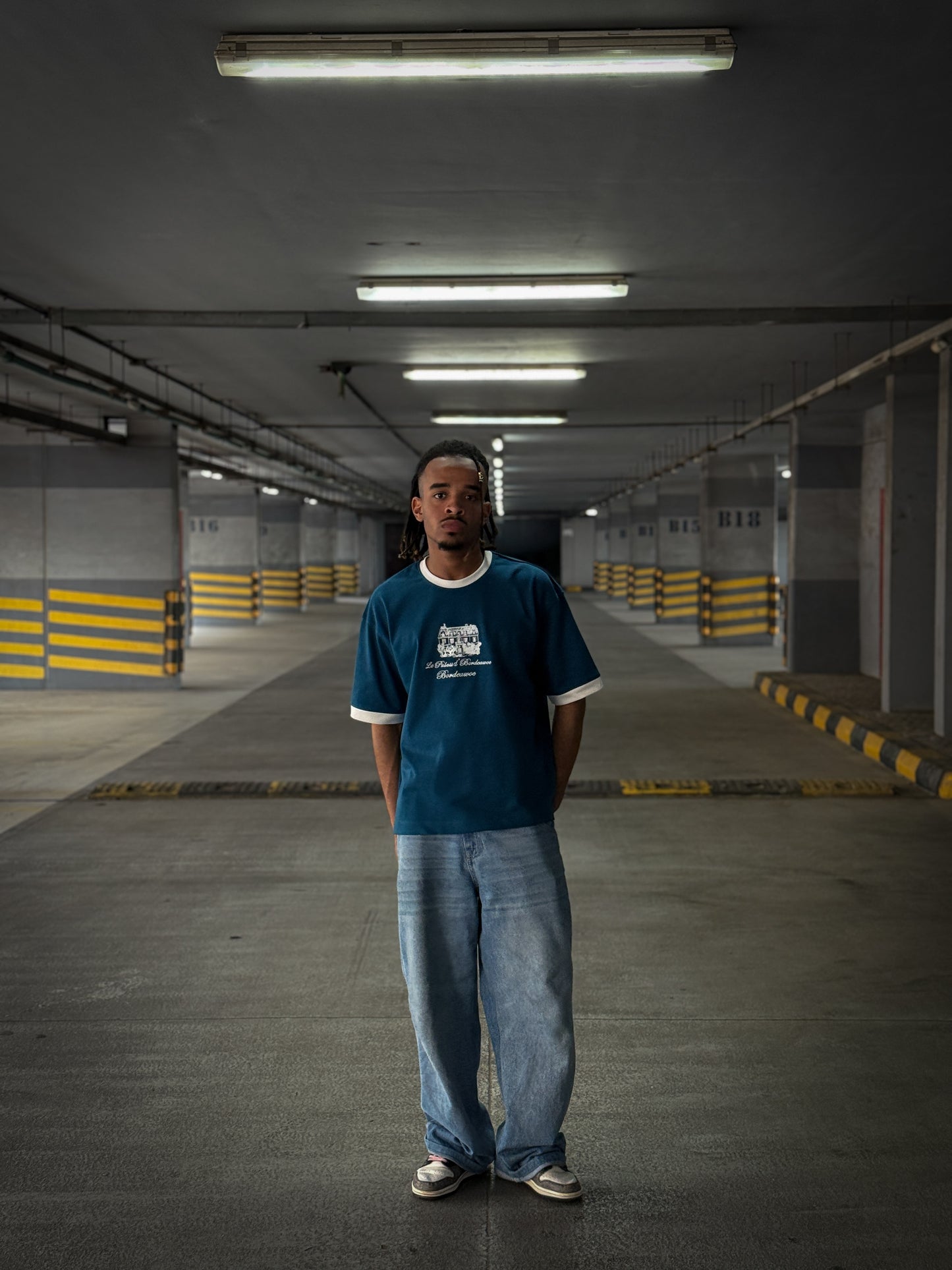 (Deep Navy) The Bordeaux Palais Tee