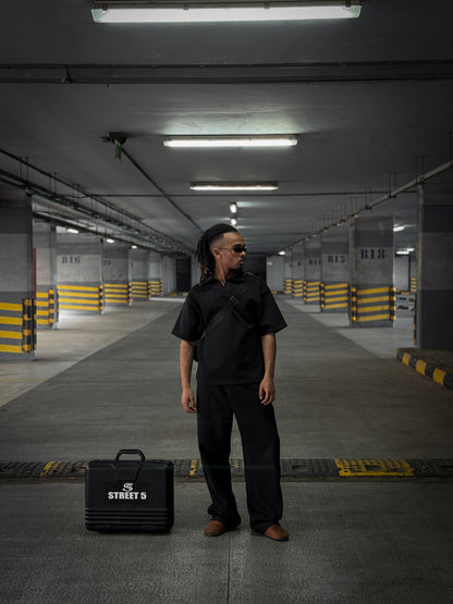(BLACK)V-Notch Streetwear Polo