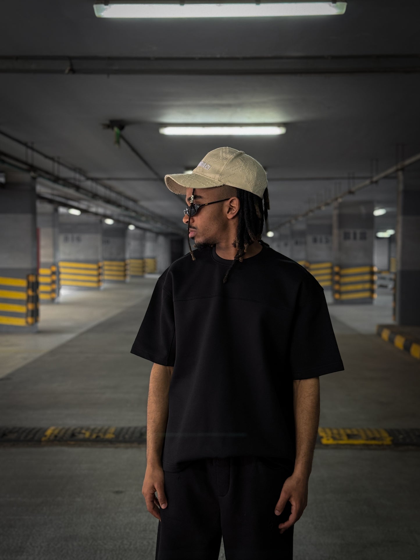 (BLACK) The Horizon Oversized Boxy Tee