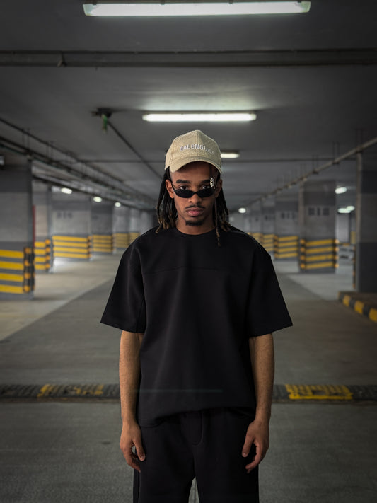 (BLACK) The Horizon Oversized Boxy Tee